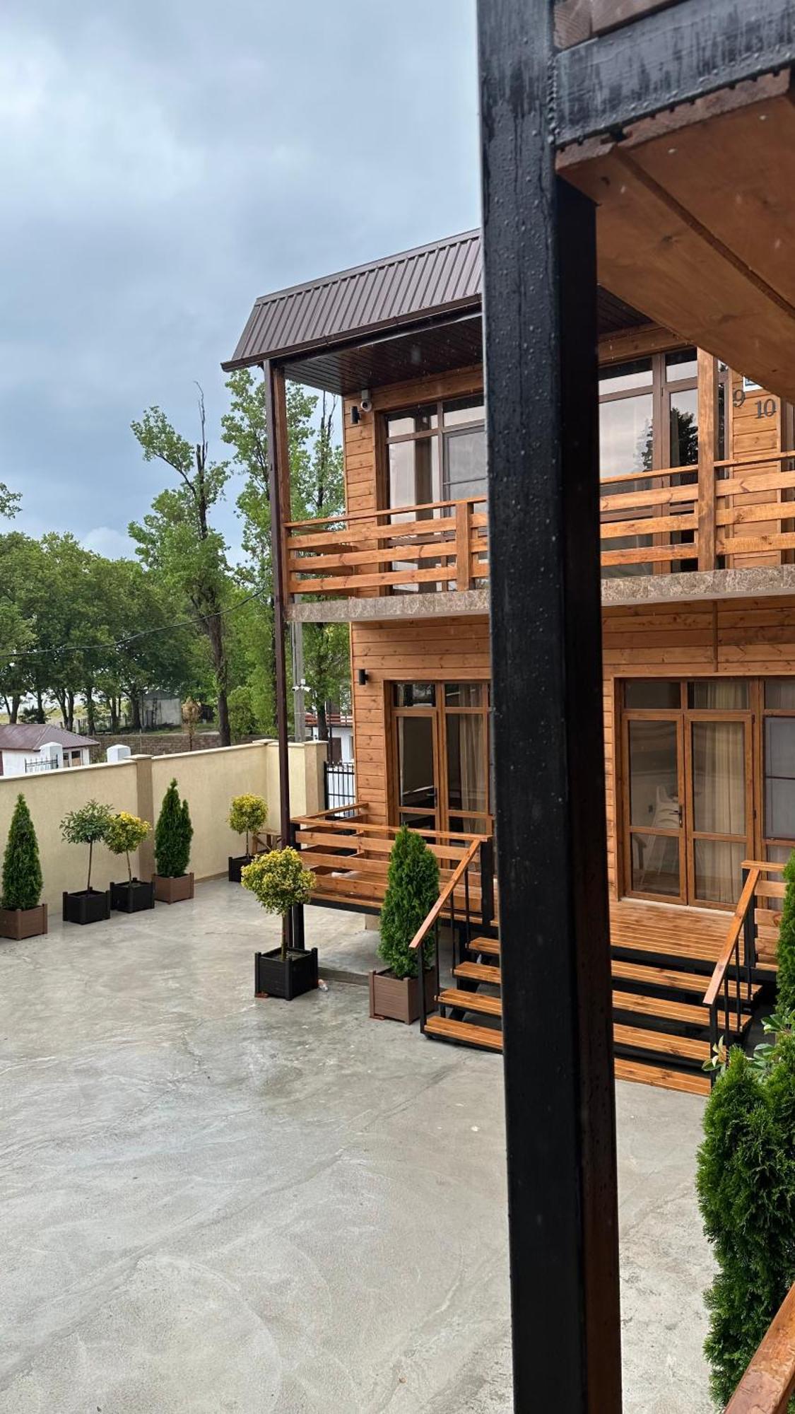 Лилия Hotel กูเดาทา ภายนอก รูปภาพ